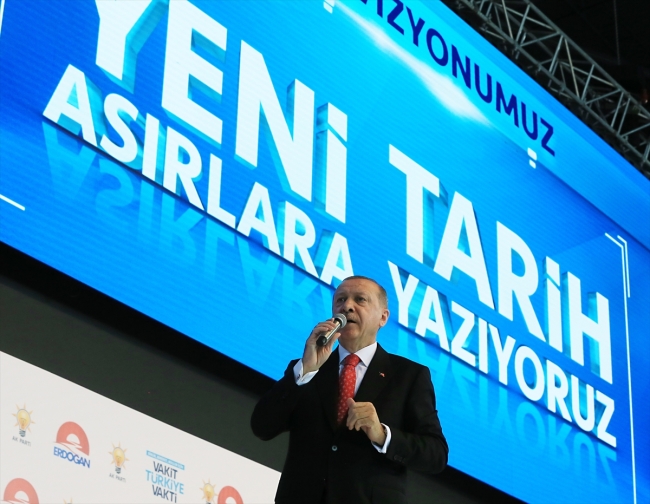 Cumhurbaşkanı Erdoğan AK Parti seçim beyannamesini açıkladı